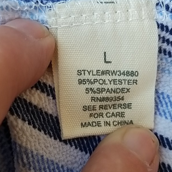 NWT. Summer Shirt, ties on Shoulders. - Picture 4 of 6